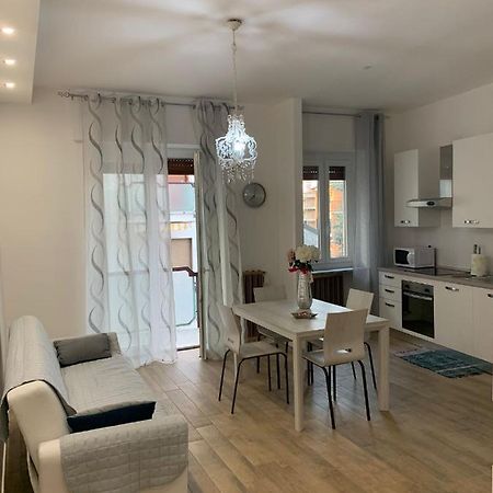 Maison Sophie Arona Esterno foto