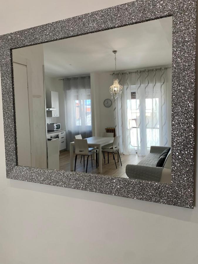 Maison Sophie Arona Esterno foto