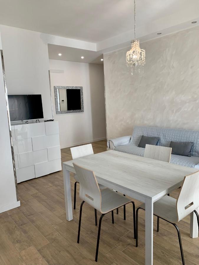 Maison Sophie Arona Esterno foto